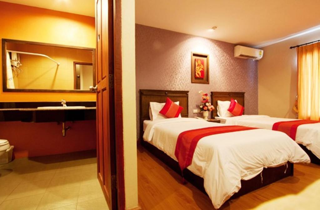 Hotel Lanna House Chiang Mai Habitación foto